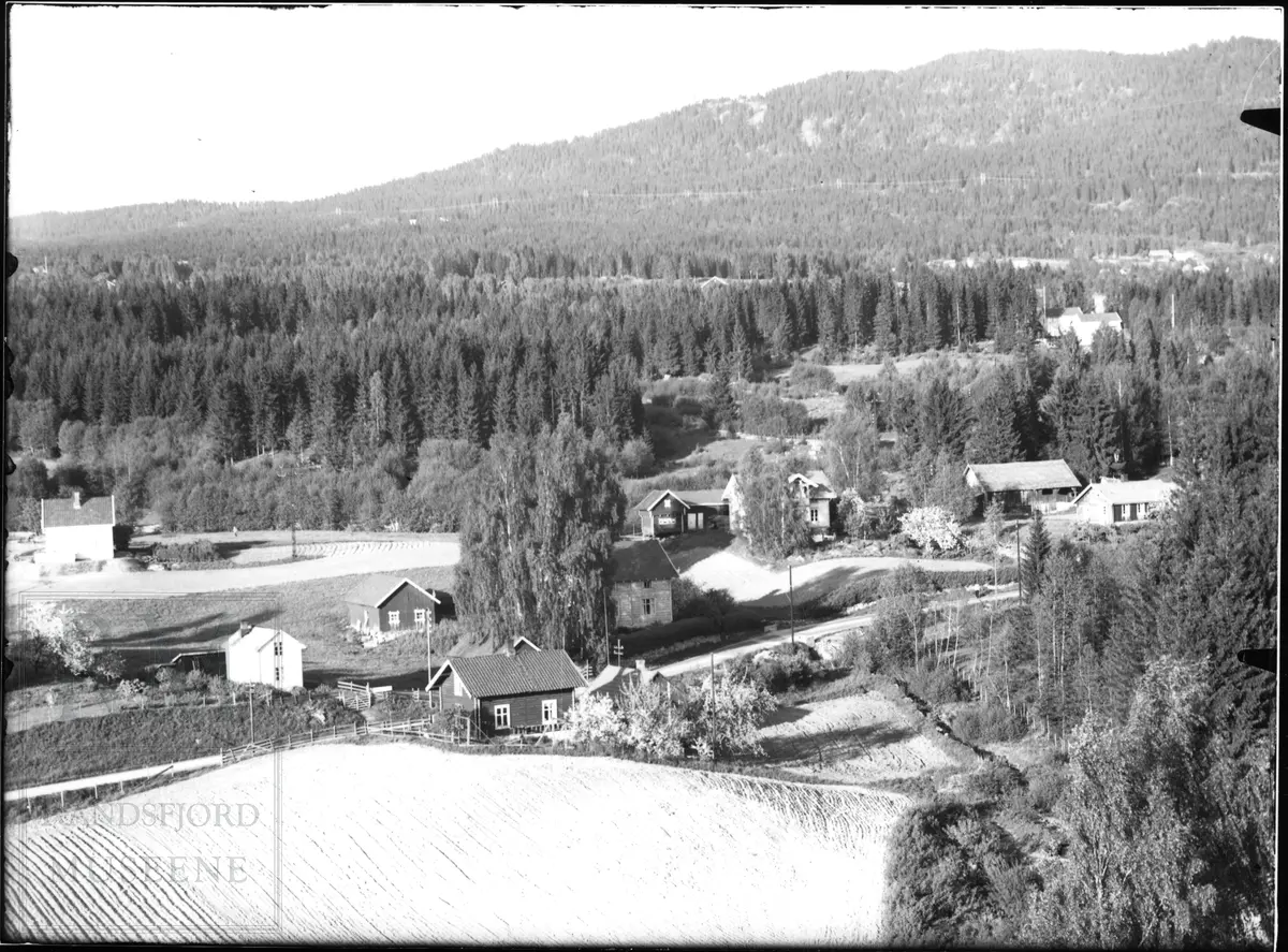 Jaren, bildet er tatt fra toppen av Hadeland kornsilo i retning øst.