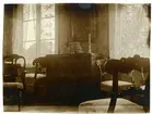 Interiör av Rådman F. C. Hennichs bostad, Västerås. C:a 1895-1905.