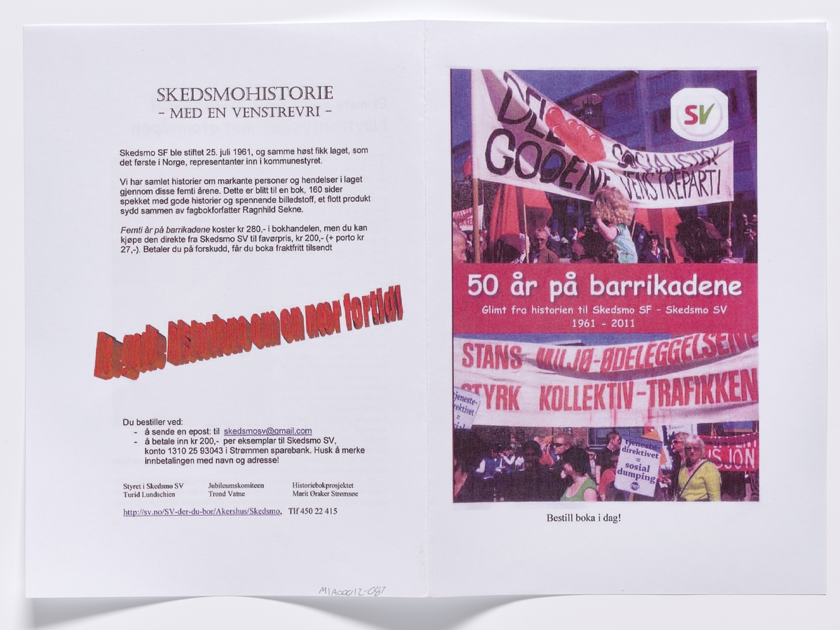Et fotografi av demonstranter og et portrett