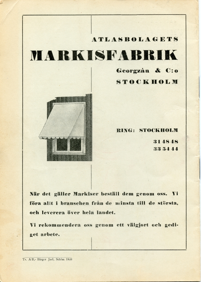 Program för sommaren 1938 för teaterturné med Folke Walder. Svartvitt tryck med tecknad bild av ett hus, några träd och två människosiluetter. Häftat. Inlaga 16 sidor som innehåller information om föreställningen, anekdoter om att vara ett resande teatersällskap samt annonser.

Tillstånd vid förvärv: Lite vikta hörn, men annars i gott skick.