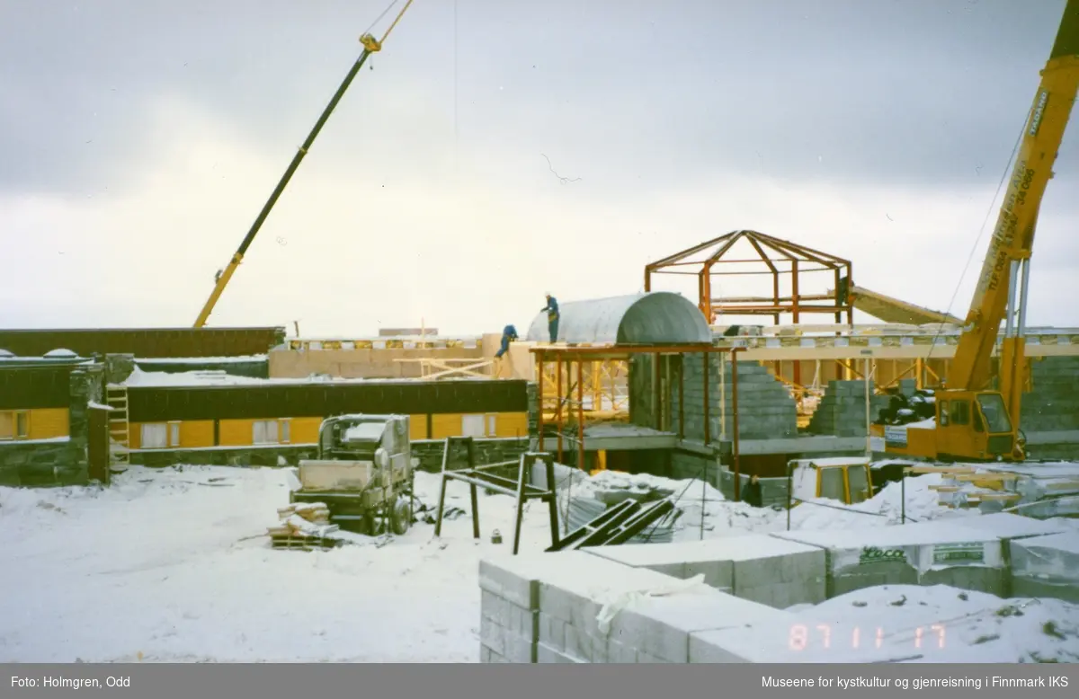 Nordkapp. Prosjekt "Nordkapp 1990". Utbygging av Nordkapphallen. Ny inngangsparti. 17.11.1987.