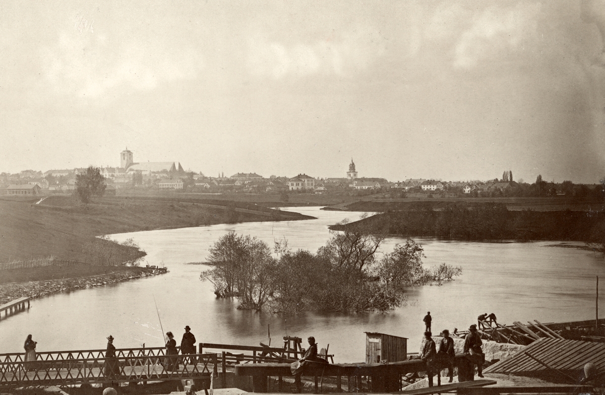 Vy mot Linköping från Tannefors sluss 1875.