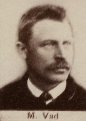 M. Vad