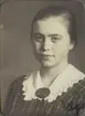 Ingeborg Österlund (Igd). Ur album Kurskamrater som delade ljuvt och lett, på Telegrafkursen i Stockholm 1920.