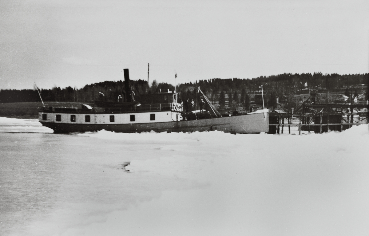 D/S "Skreia" ved Kapp ca. 1952