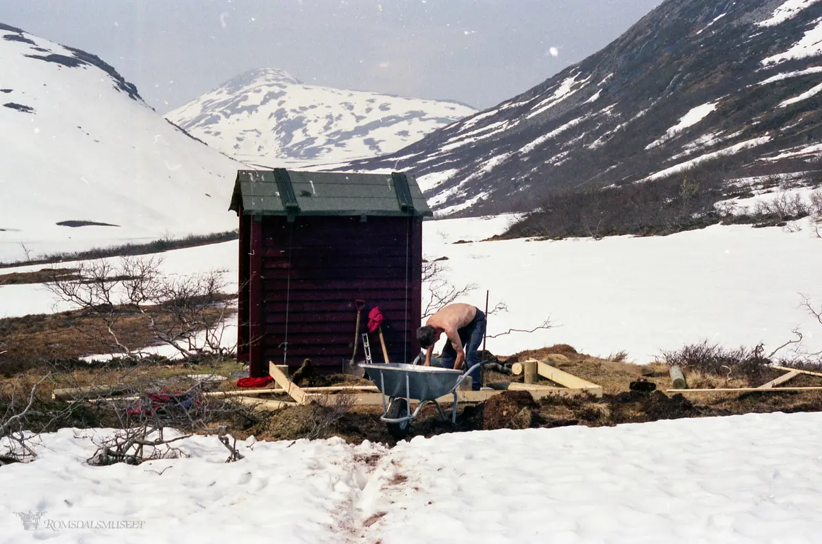 Måsvassbu. Ny tomt til redskapsbu.