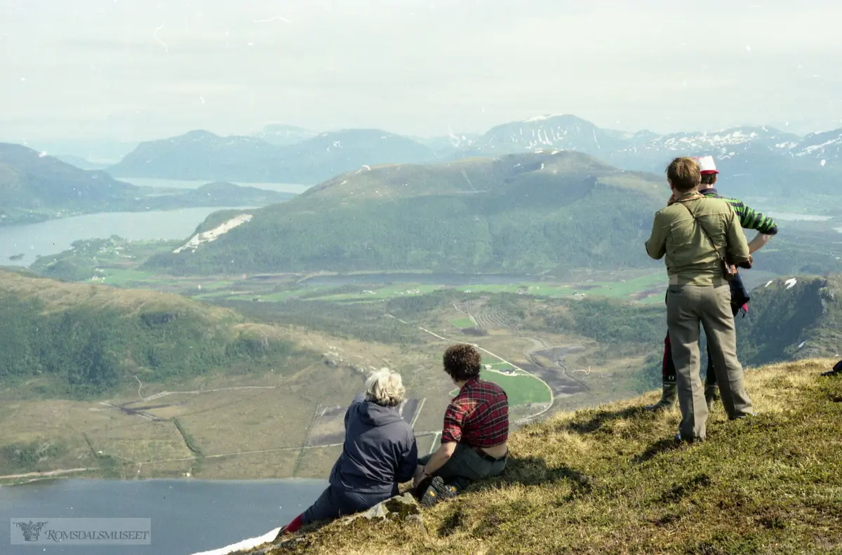 Utsikt fra Mælen Farstad.