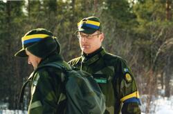 Övningsledningen. Till vänster Kenth Wisen, Ing 2. Fältarbet