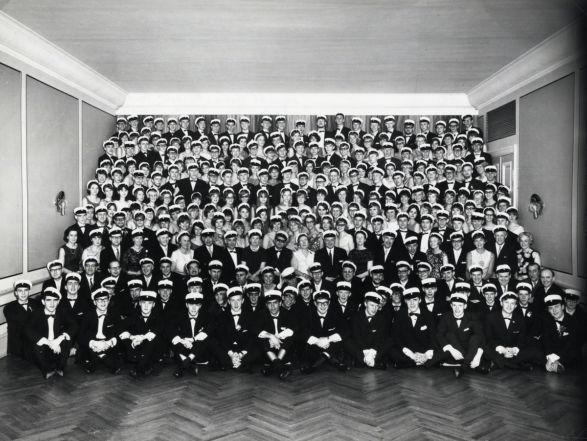 Studentbalen på Växjö stadshotell, våren 1966.