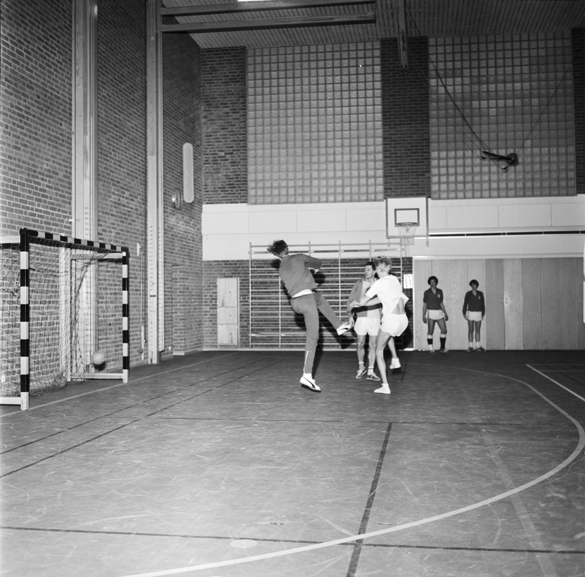 Idrottsläger på Tierps yrkesskola, Uppland 1969