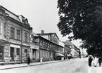 Kungsgatan i Växjö, norrut. 1920.