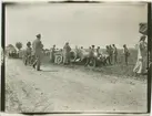 Påskrift, baksida: Bankir Hagbergs dikeskörning.
Biltävling. Fotografi från John Neréns motorhistoriska samling.