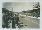 Biltävling, Frankrike.
Fotografi från John Neréns motorhistoriska samling.