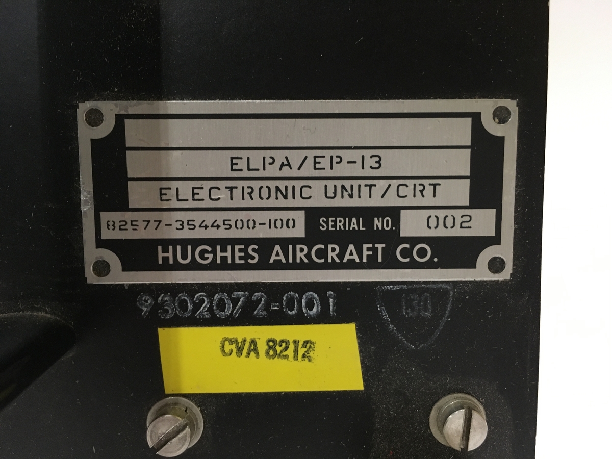 Elektronisk presentationsutrustning för Rb05 i AJ 37. Detta ex har dock varit monterat i Fpl 32 för utprovning av systemet.