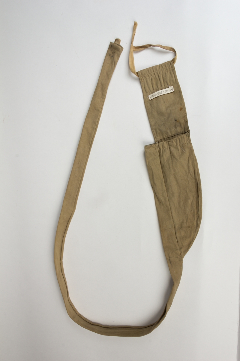 Fiskestamg, en meitestang med avtagbart håndtak med feste for snelle og med oppbevaringsetui i lerret