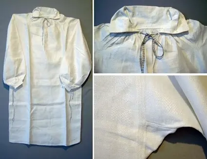 Linneplagg ur Hemslöjdens samlingar