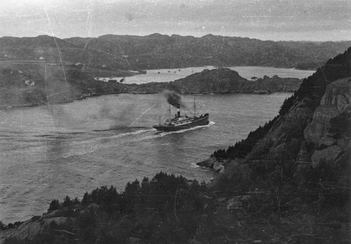 D/S Jaderland v/ Rosshagen, Fuglodden og Hovlandsvik, oktober 1938.