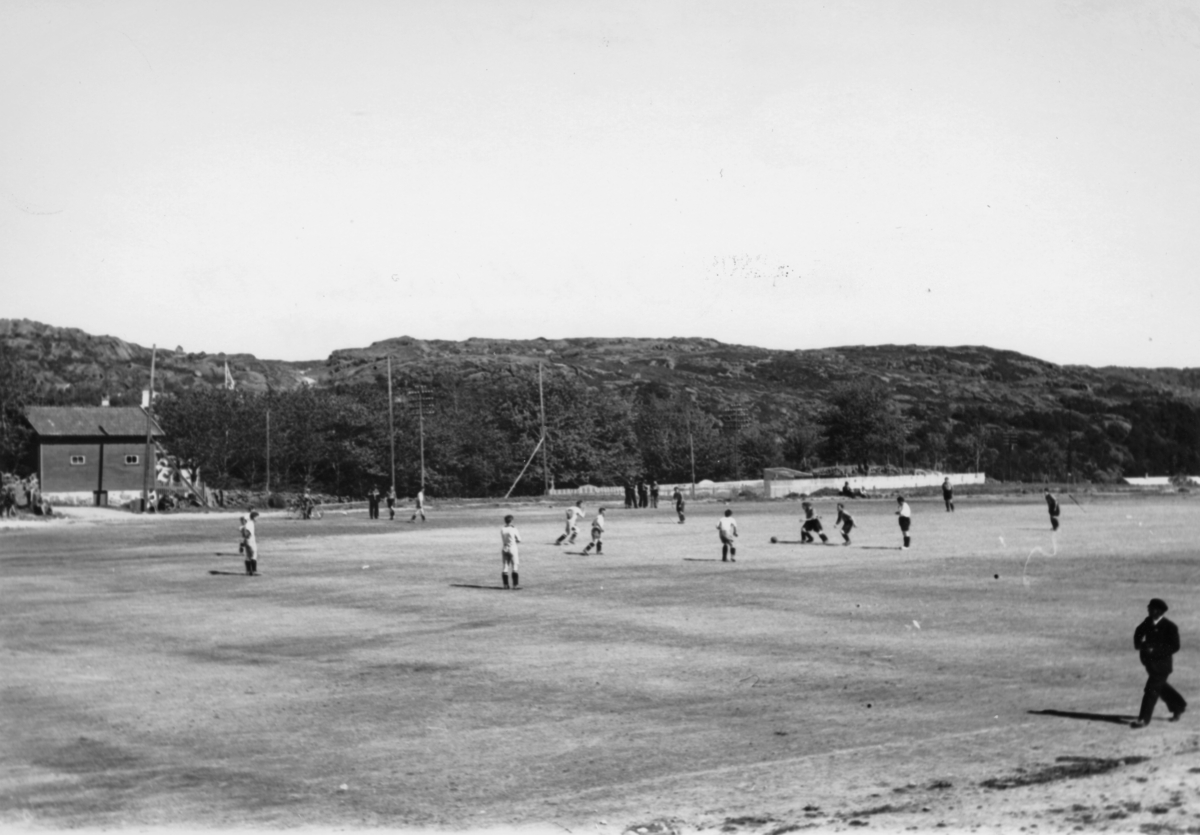 Idrettsparken, 1939. Kampen mellom Eik og Djerv 1919.