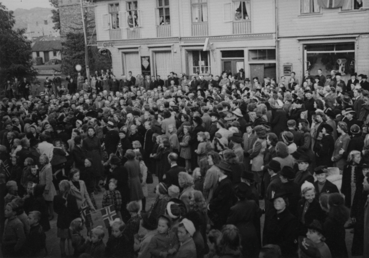 Torget, 8. mai 1945.