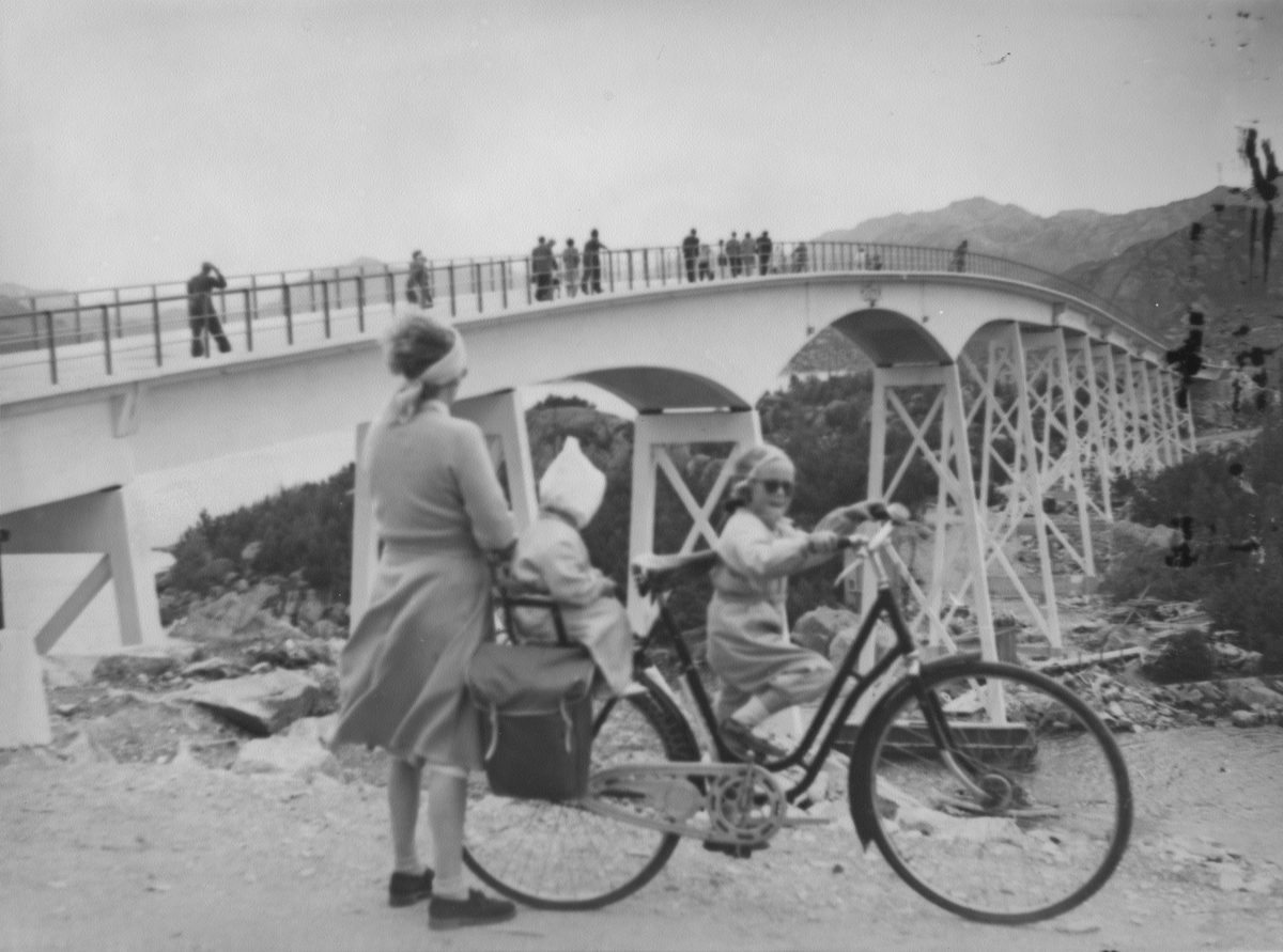 Eigerøy bro, sommeren 1952.