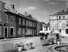 Stora torget, mot sydväst och Rådhuset. Från NM:s byggnadsinventering 1957.