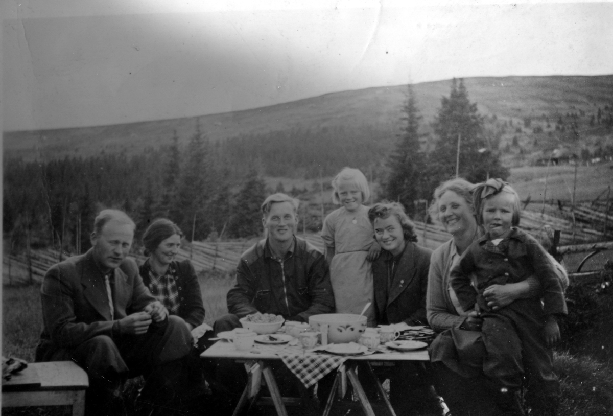 Kaffekos på Ulvhildsete.