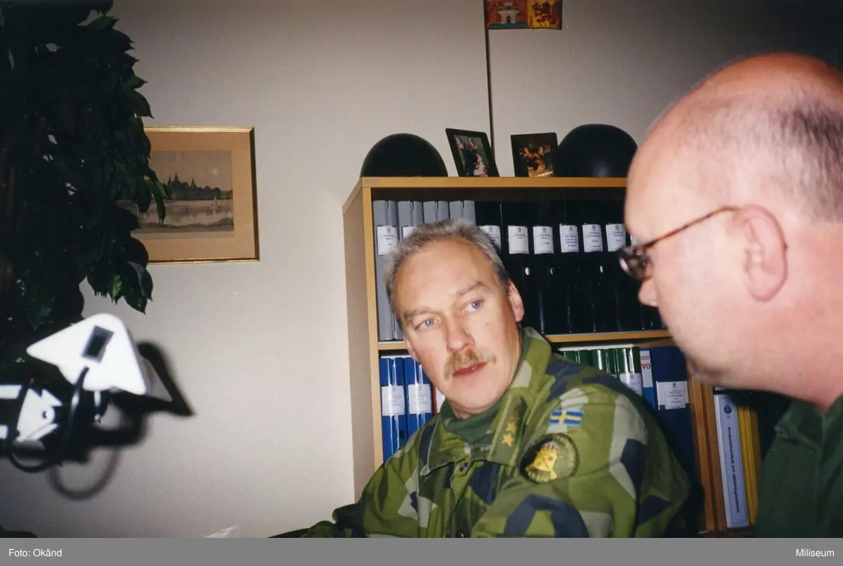 Expedition på I 12. Per-Erik Axing och löjtnant Hans-Peter Waldener, I 12.