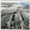 Västerås-Barkarö sn, Västerås kn, Fullerö.
Flygfoto över Fullerö slottsområde m.m., 1970.