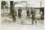 HM Kronprins Gustav Adolf (1947) besöker I 4s fältövning.