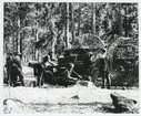 Del av bataljonsstabskompaniet under gruppering.
Utbildningskontroll maj-70