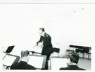 Musikundervisning för militärer.