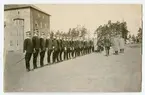 Uppställning på kaserngården, invigning av 2:a Livgrenadjär-
regementet 9 april 1923.