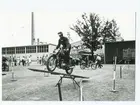 Regementets dag 1971.
MC-uppvisning 12 komp.
Främre MC: Renell Bortre: Hultgren