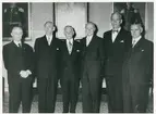 Chefer T 1. Tidigt 1960-tal.
Från vänster: Övlt Axel Engdahl, Öv Gösta Frössen
                       Öv Gustaf Smith, Öv Einar Qvarnström
                       Öv Bjarne Natt och Dag,Öv Yngve Dinihn(?)