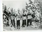 På spaning någonstans i Sverige vintern 1942.