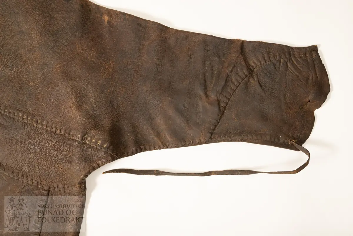 Del av sjøhyre, arbeidsklede.