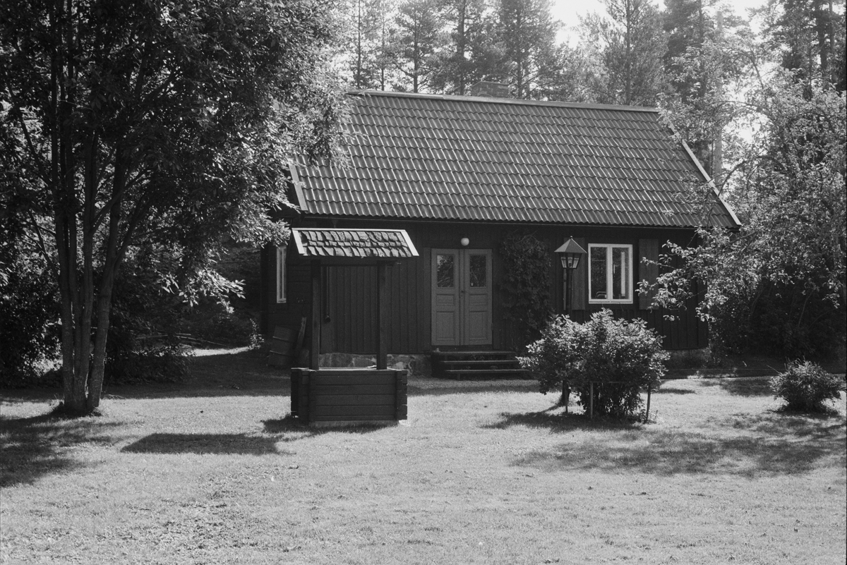 Bostadshus, Fiby S:1, Kolbäck, Vänge socken, Uppland 1984