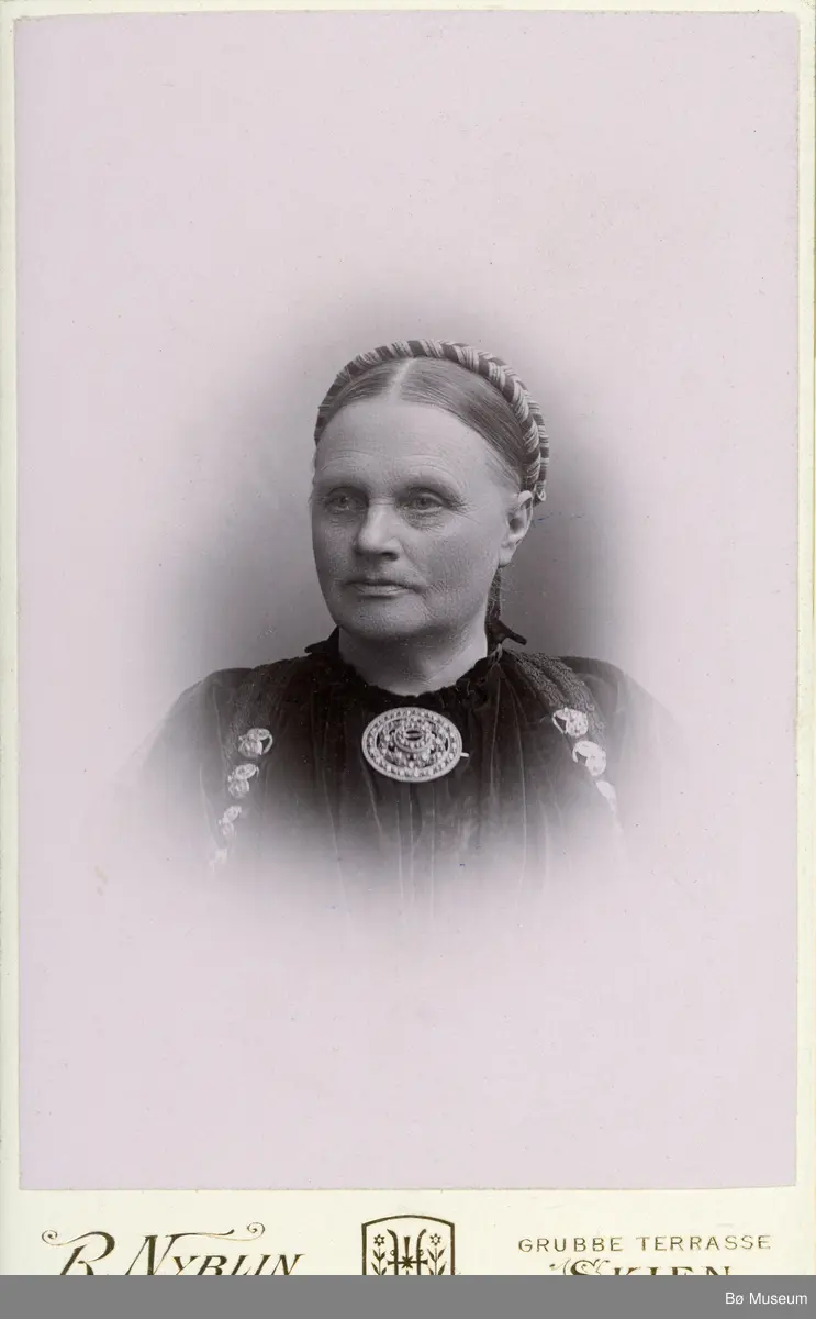 Portrettfoto av Aslaug Opdal