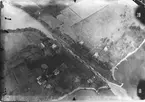 Flygbild över Bergs slussar från söder.
Spaningsbild av Flygkompaniet på Malmen, 1918.