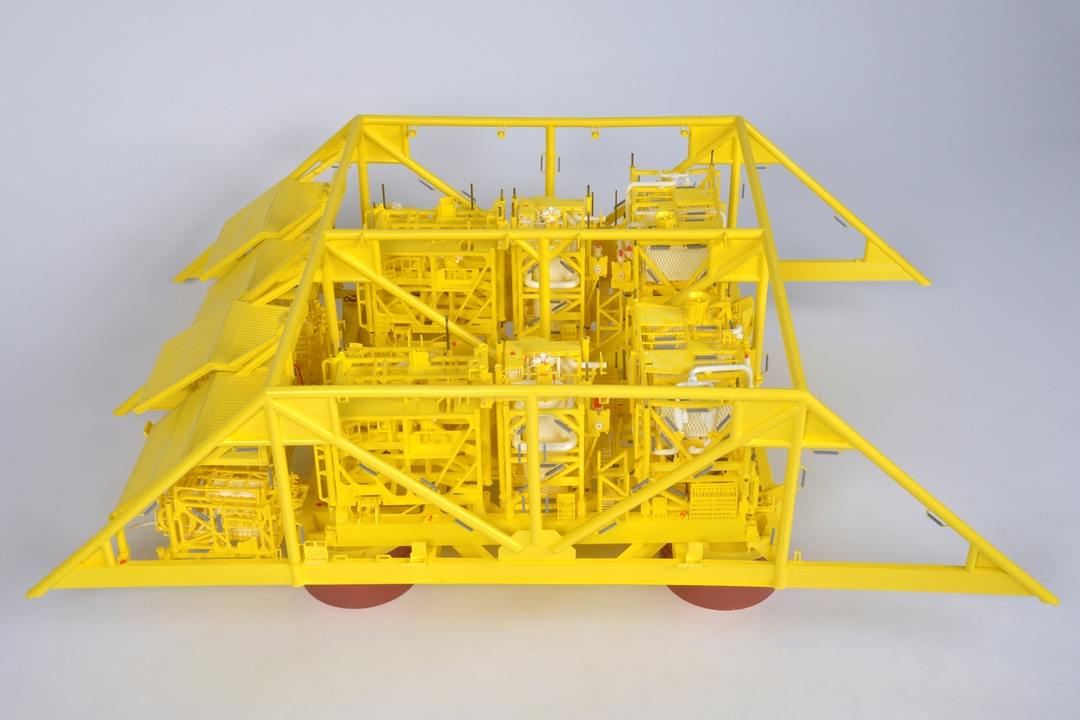 Modell av Åsgard undervanns gasskompresjonsmodul. Modellen er bygget i målestokk 1:100.