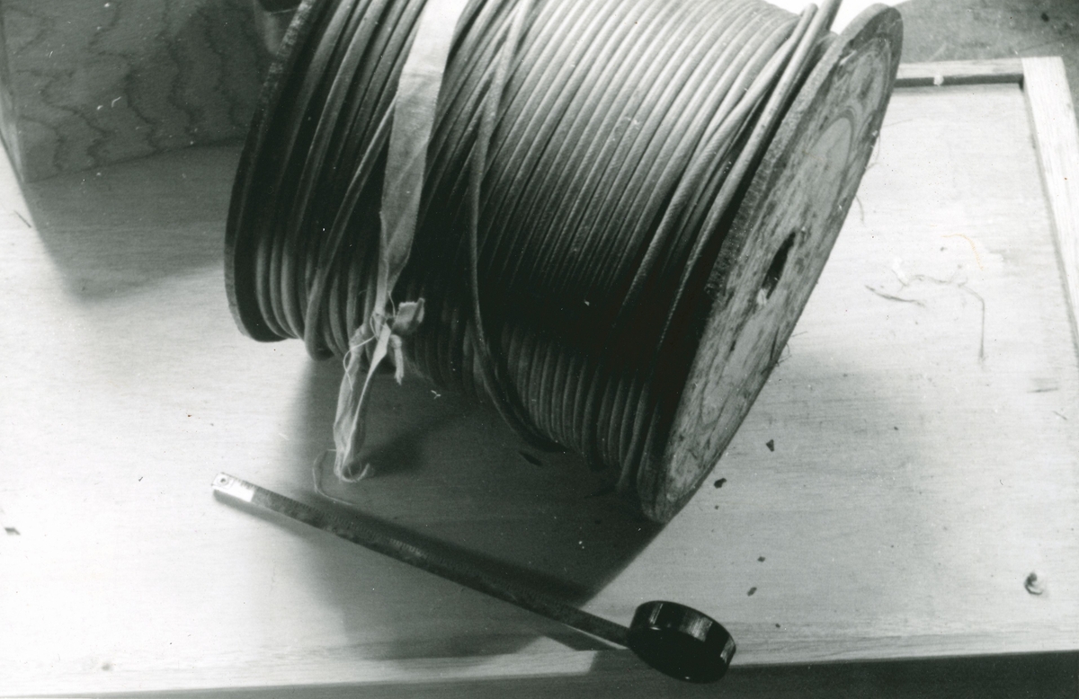 26 foto av sabotasjemateriell fra 2. verdenskrig.