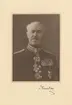 Porträtt av generalmajor Gustaf Lindström.

Se även bild AMA.0007816 och AMA.0009825.