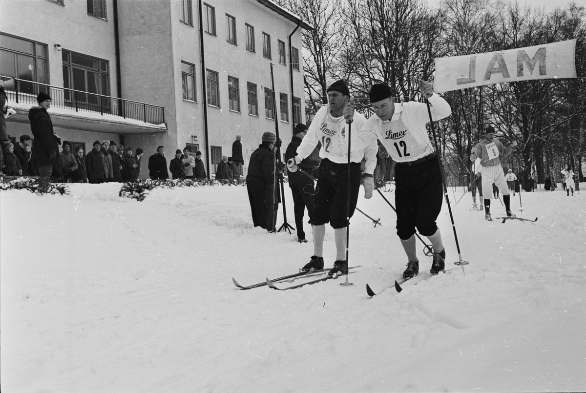 Vassunda och Fyris bäst i skid-DM, Uppsala 1966