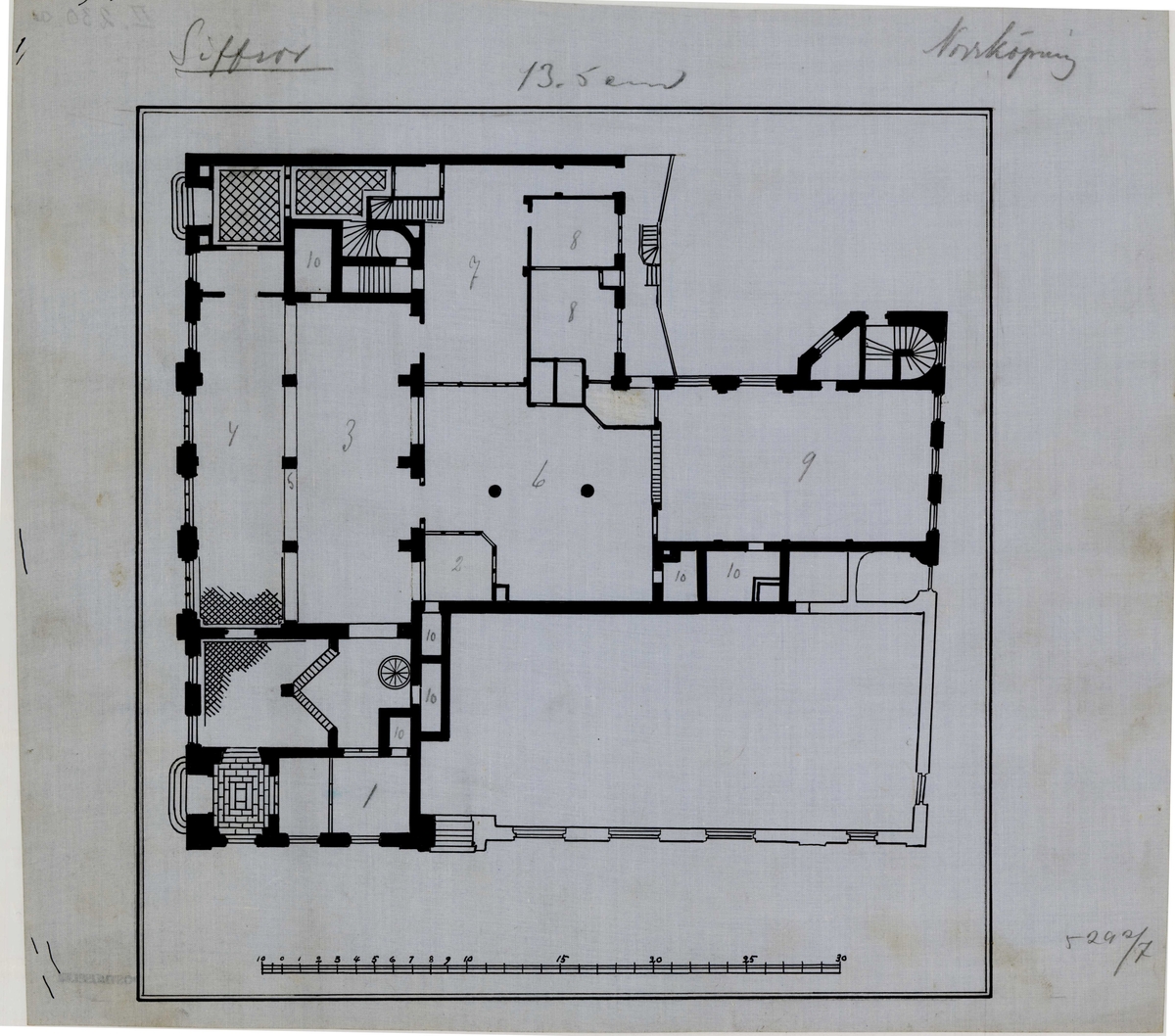 Post- och Riksbankshus i Norrköping.

1911: Förslag till posthus, 3 ark. 
1912. Antaget förslag till posthus. 6 ark. Ej samma som 1911.

Carl Johans torg, Magasingatan, Norra Strömgatan.