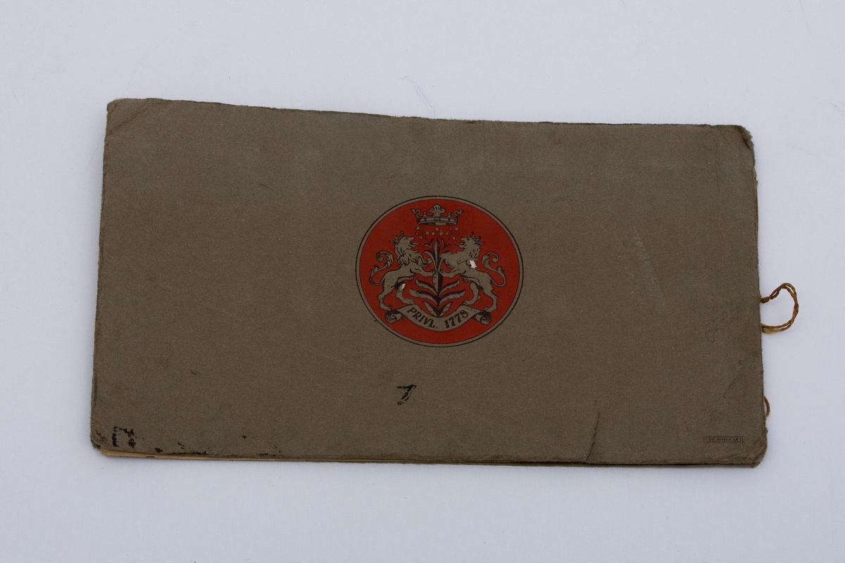 Tidemennes album hvor sigarettkort med foto av boksere som viser ulike boksestillinger med beskrivelse av kroppsposisjon og det tilhørende bevegelsesmønsteret. Tilsammen presenteres 30 ulike stillinger. Kortene har også reklame for Tiedemanns tobakk.