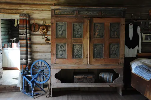 Bautahaugen samlinger