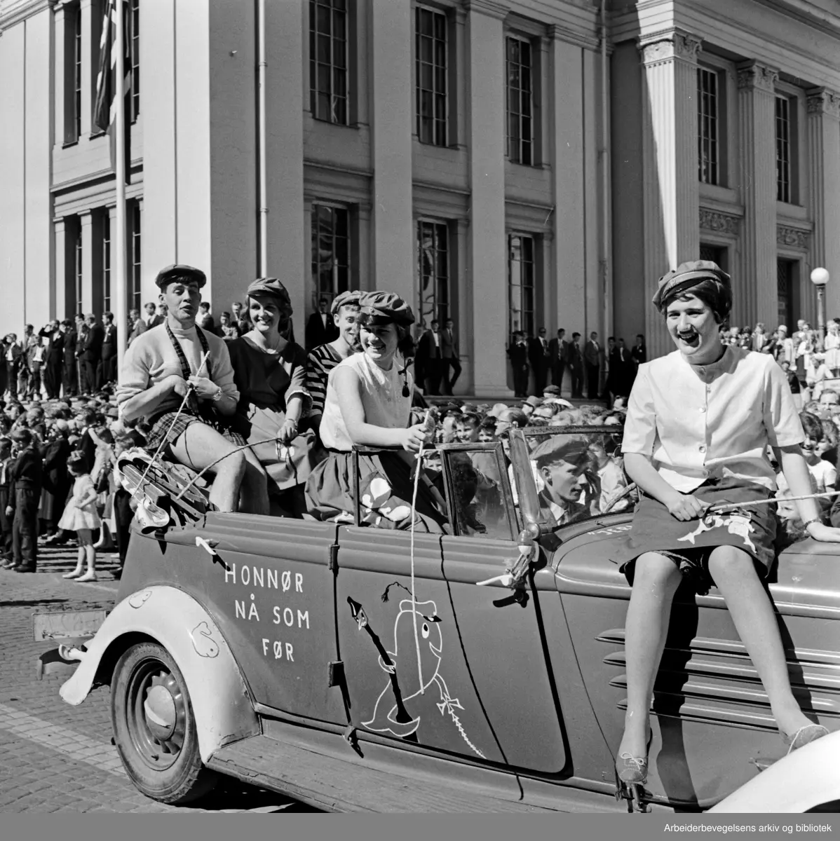 Russetoget. 17. mai 1961.