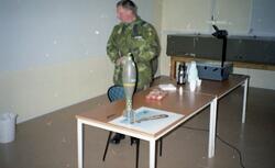 Genomgång om ammunition. I 12. 12cm spränggranat till granat