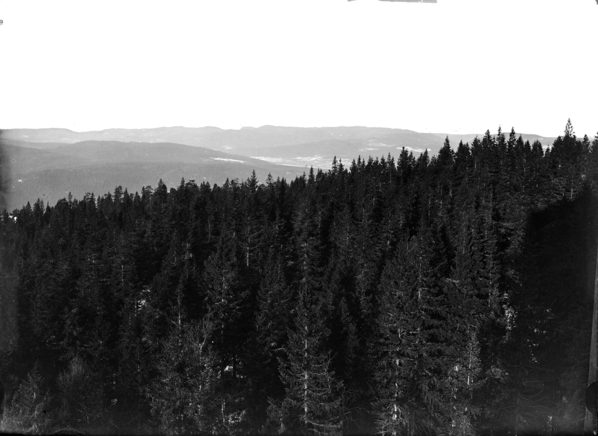 Utsikt fra Holmenkollen mot Bærum.