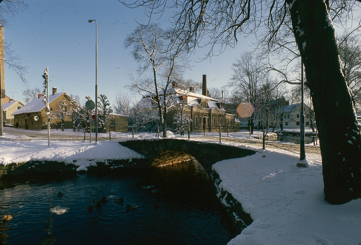 Fattighusbron,  Varmbadhuset och Plangatan. 1968.